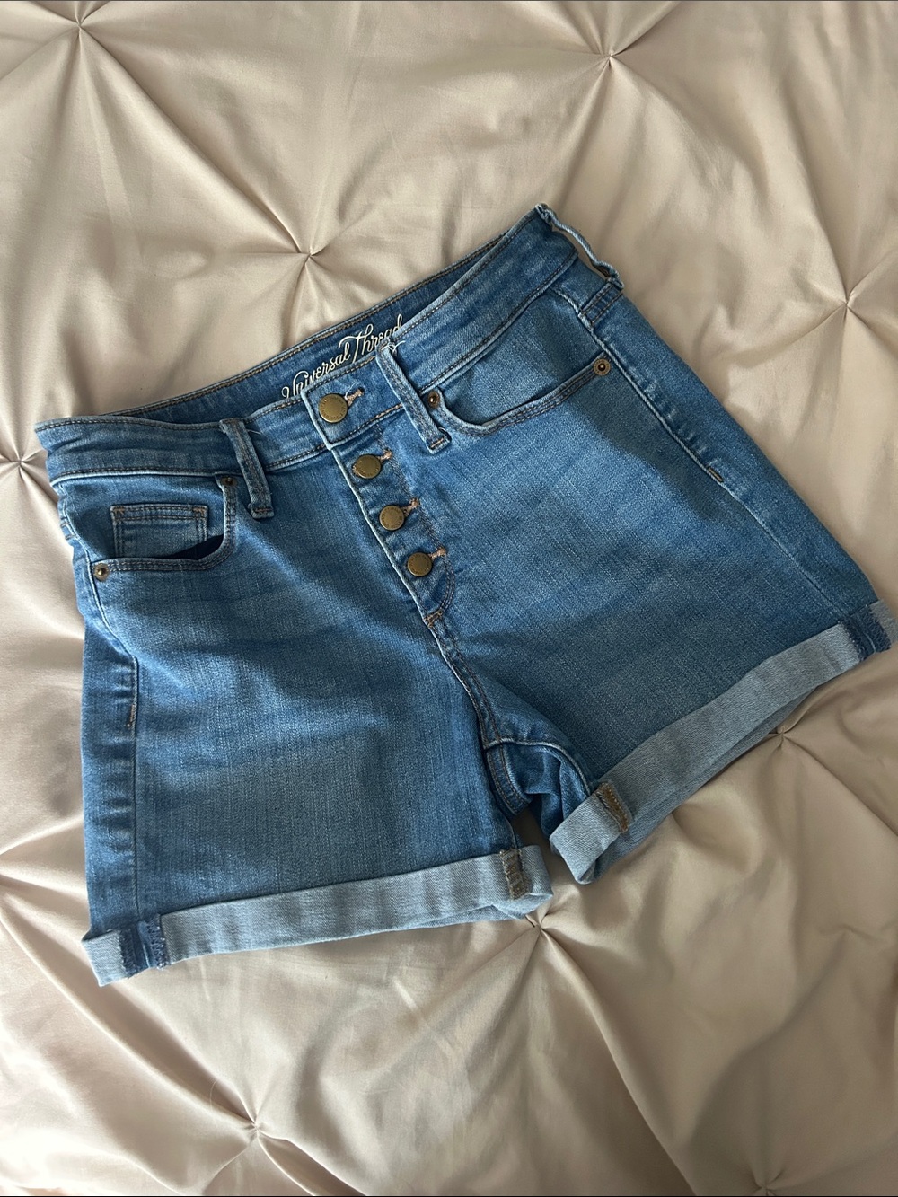 Universal Thread High Rise Midi Denim Shorts Button Fly 2/26
